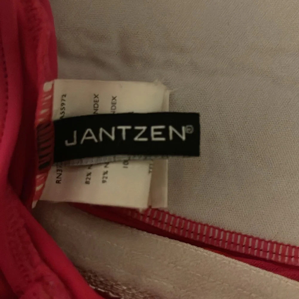 Jantzen swimsuit - Picture 8 of 10